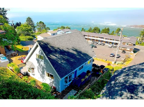 240 NE Williams Avenue Depoe Bay OR 97341