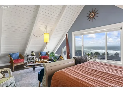 240 NE Williams Avenue Depoe Bay OR 97341