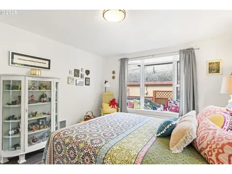 240 NE Williams Avenue Depoe Bay OR 97341