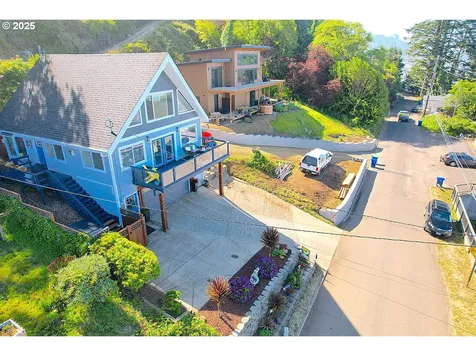 240 NE Williams Avenue Depoe Bay OR 97341