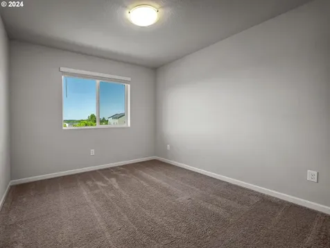 8777 N Otter Circle Camas WA 98607