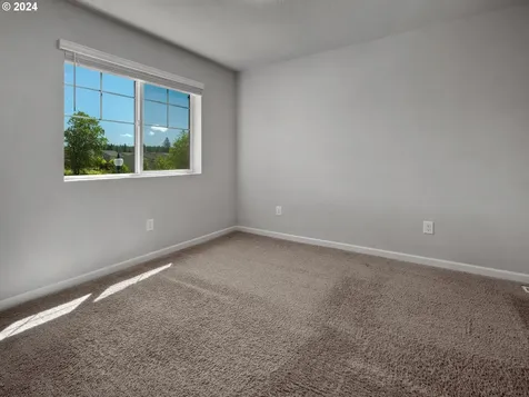 8777 N Otter Circle Camas WA 98607