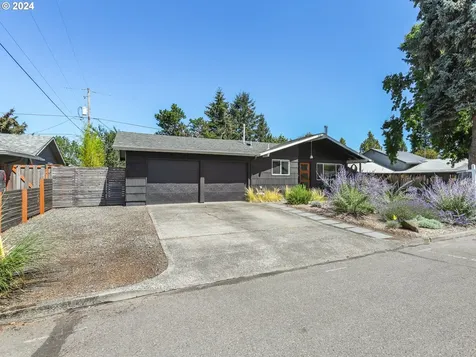 11211 Ne Thompson Street Portland OR 97220