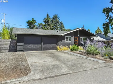 11211 Ne Thompson Street Portland OR 97220