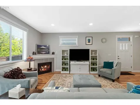 728 Nw 138th Street Vancouver WA 98685