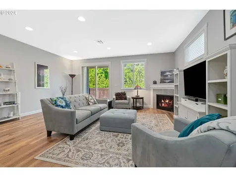 728 Nw 138th Street Vancouver WA 98685