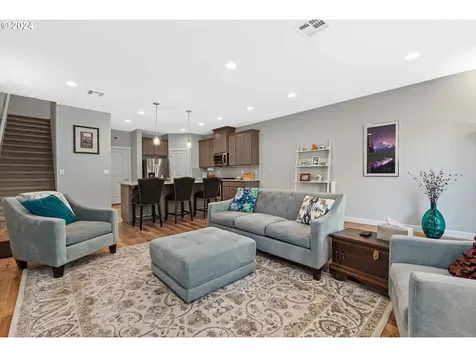 728 Nw 138th Street Vancouver WA 98685