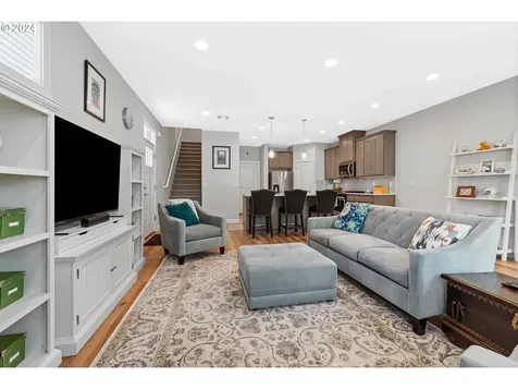728 Nw 138th Street Vancouver WA 98685