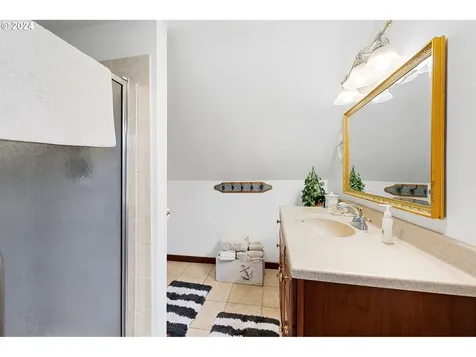 752 Florence Avenue Astoria OR 97103