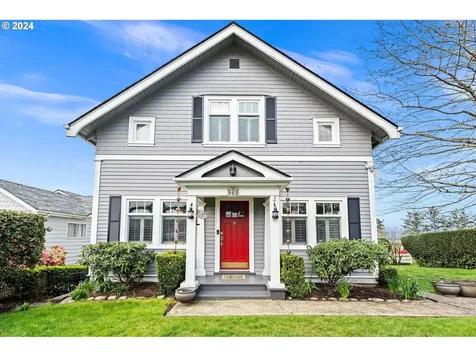 752 Florence Avenue Astoria OR 97103