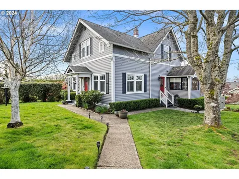 752 Florence Avenue Astoria OR 97103