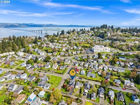 752 Florence Avenue Astoria OR 97103