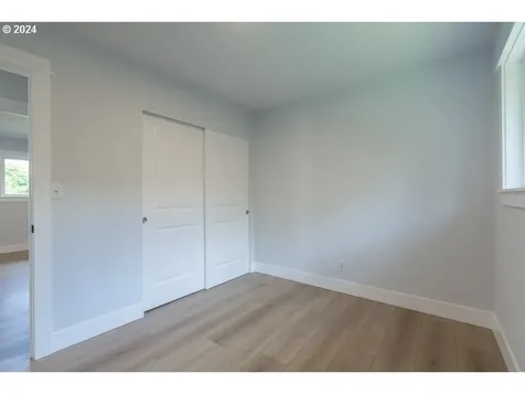 15850 SE Grant Street Portland OR 97233