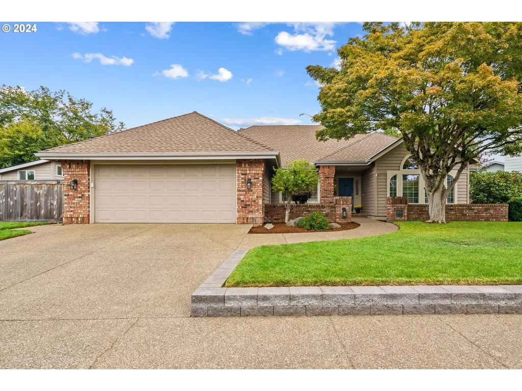 1644 Victorian Way Eugene OR 97401