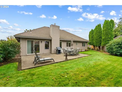 1644 Victorian Way Eugene OR 97401