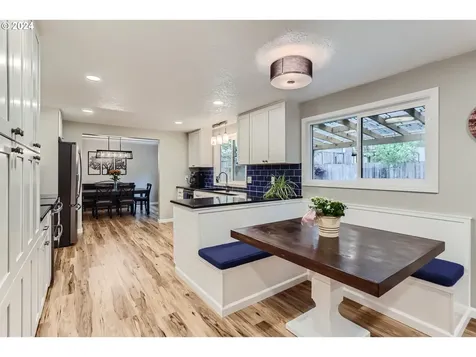 7070 Sw 182nd Avenue Beaverton OR 97007