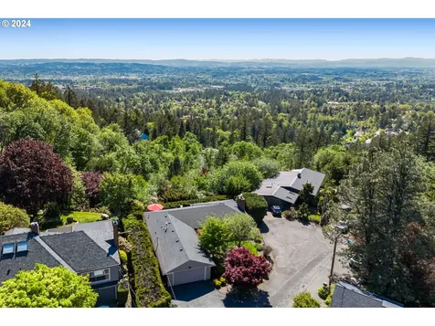811 NW Skyline Crest Road Portland OR 97229