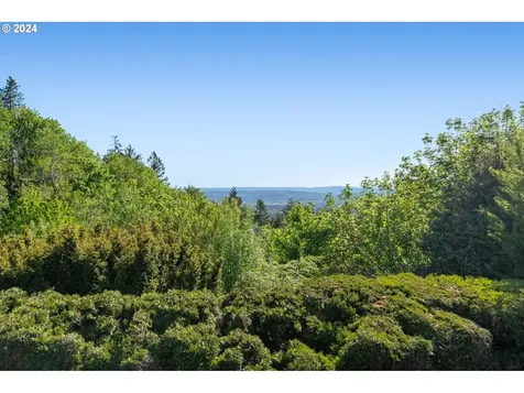 811 NW Skyline Crest Road Portland OR 97229