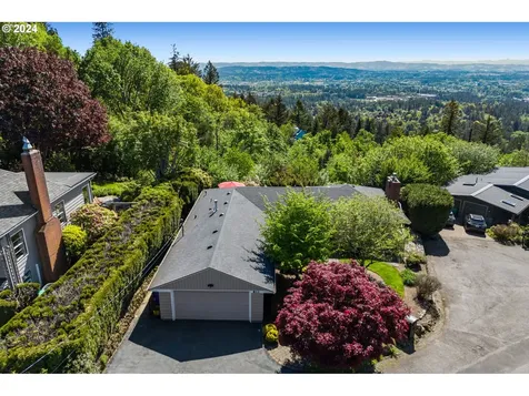 811 NW Skyline Crest Road Portland OR 97229