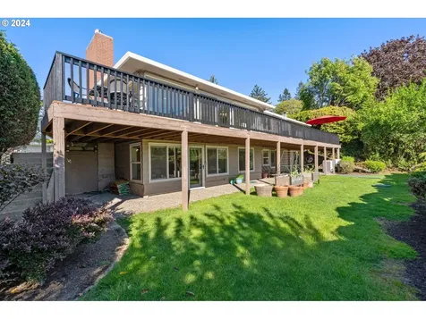 811 NW Skyline Crest Road Portland OR 97229