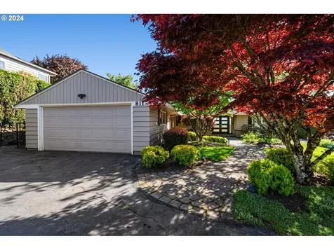 811 NW Skyline Crest Road Portland OR 97229