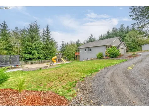 105 Tiger Lily Drive Castle Rock WA 98611