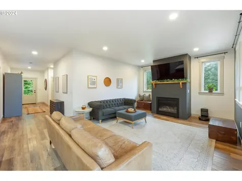 105 Tiger Lily Drive Castle Rock WA 98611