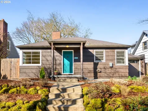 3627 Ne Ainsworth Street Portland OR 97211