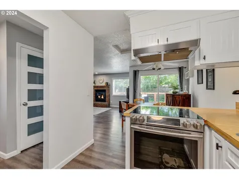17128 Sw Sumac Court Beaverton OR 97007