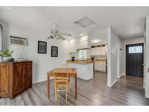 17128 Sw Sumac Court Beaverton OR 97007