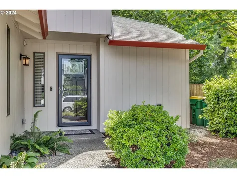 17128 Sw Sumac Court Beaverton OR 97007