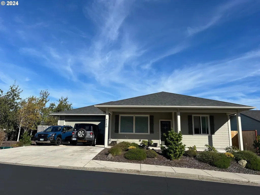 4280 Nandina Drive Florence OR 97439