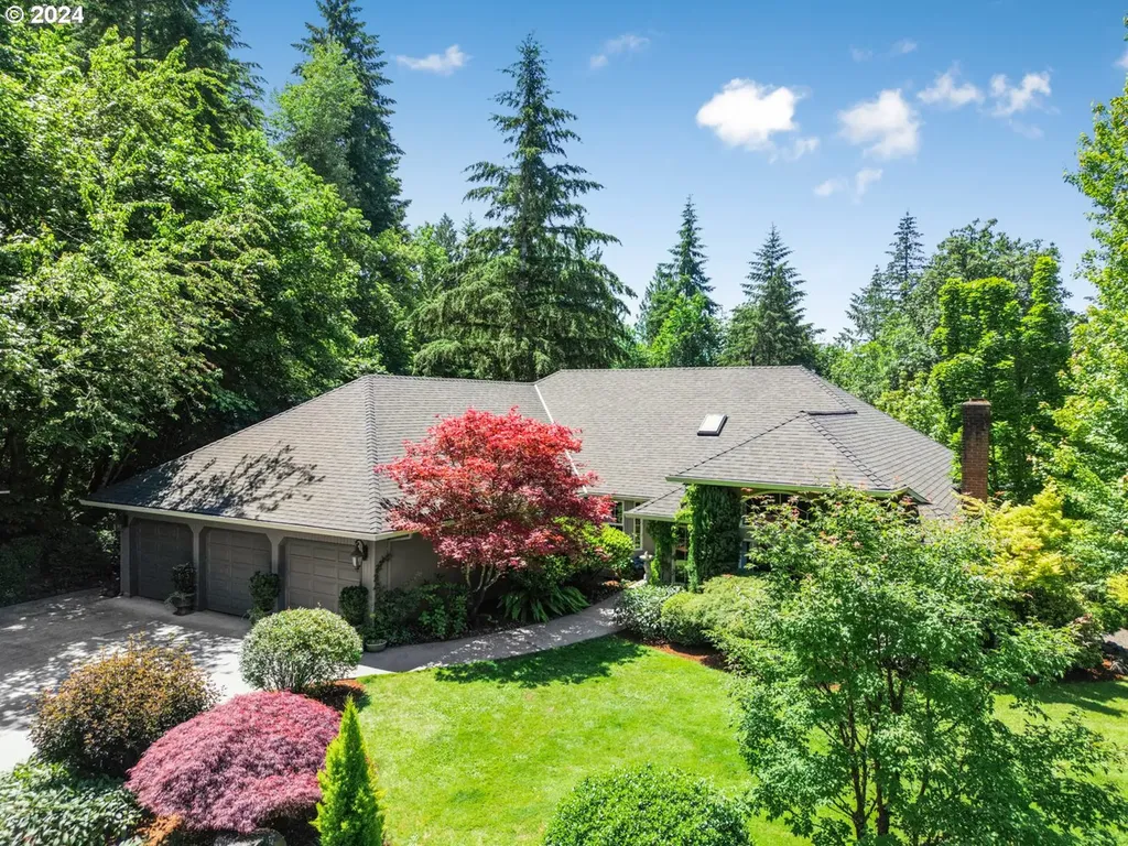22435 S Parrot Creek Road Oregon City OR 97045