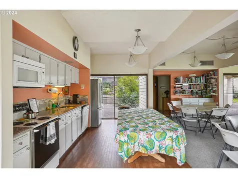 4316 Ne 125th Place Portland OR 97230