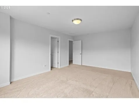 180 N 44th Place Ridgefield WA 98642