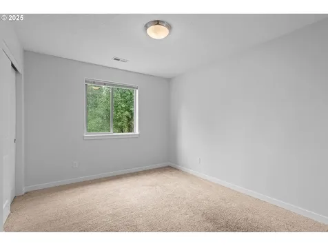 180 N 44th Place Ridgefield WA 98642