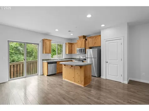 180 N 44th Place Ridgefield WA 98642