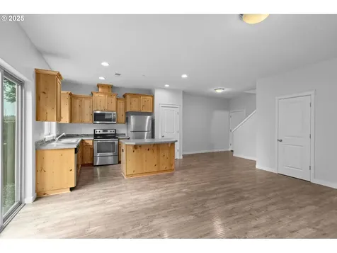 180 N 44th Place Ridgefield WA 98642