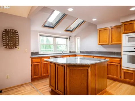 1224 Nw 122nd Avenue Portland OR 97229