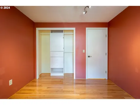 1224 Nw 122nd Avenue Portland OR 97229