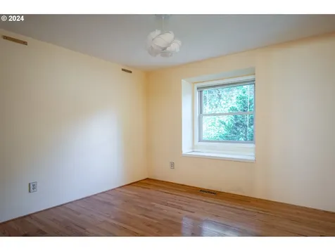 1224 Nw 122nd Avenue Portland OR 97229