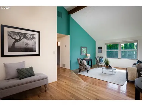1224 Nw 122nd Avenue Portland OR 97229