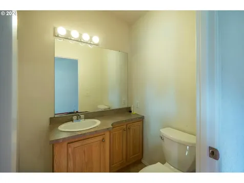 3310 Sandpiper Drive Coos Bay OR 97420