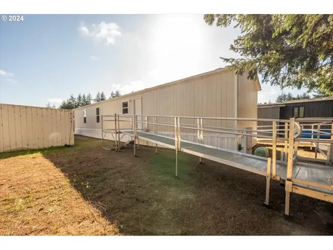3310 Sandpiper Drive Coos Bay OR 97420