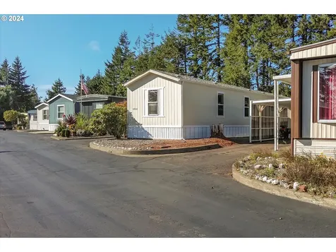 3310 Sandpiper Drive Coos Bay OR 97420