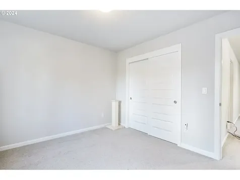 18522 SW Bluebird Lane Beaverton OR 97003