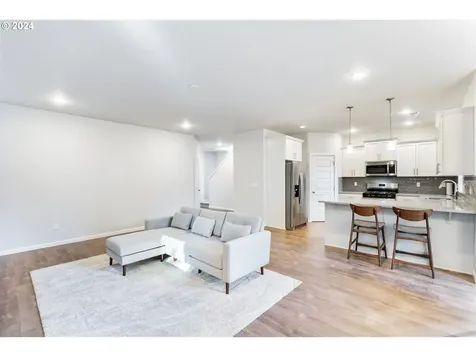 18522 SW Bluebird Lane Beaverton OR 97003