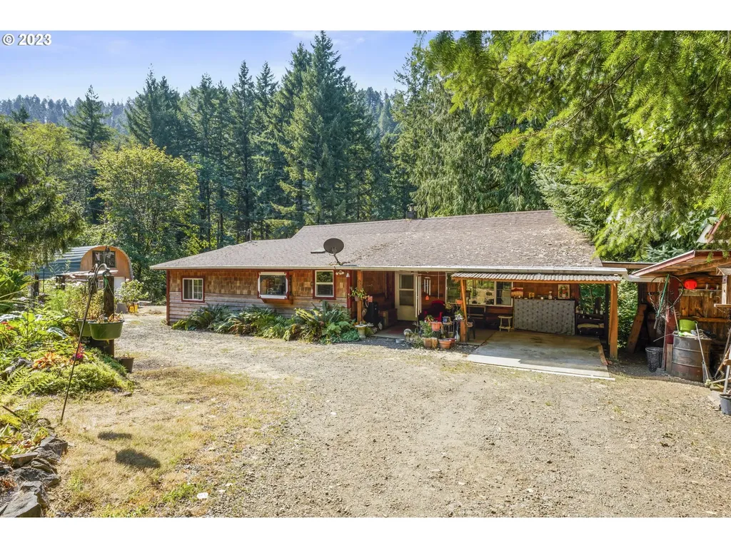 13318 Highway 36 Swisshome OR 97480