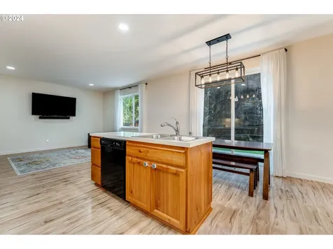 614 Stone Park Kalama WA 98625