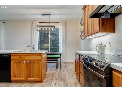 614 Stone Park Kalama WA 98625